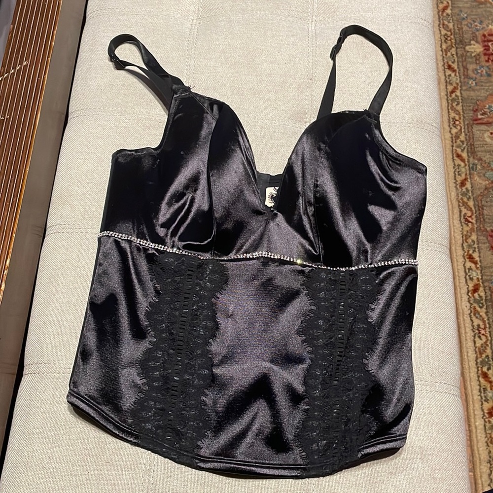 Plus Sz deep plunge rhinestone corset with lace and satin bodice 18-20 NWT